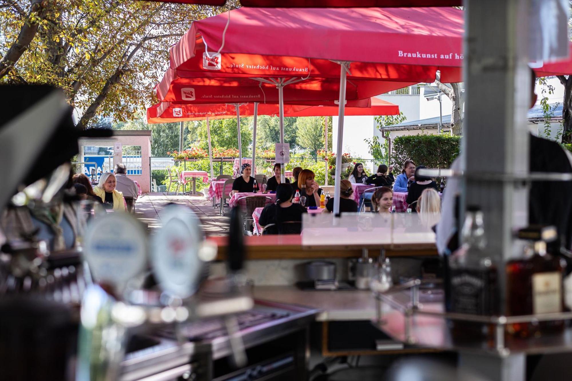 Lenas Donau Hotel Vienna